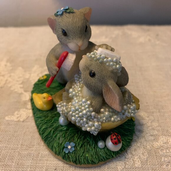 Fitz and Floyd Charming Tails "Wash Away Those Worries" Figurine 89/111 Retired - Picture 2 of 6